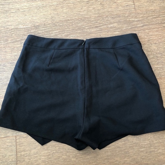ARDENE Black Mini Skorts With Pockets | Size M - Picture 4 of 4